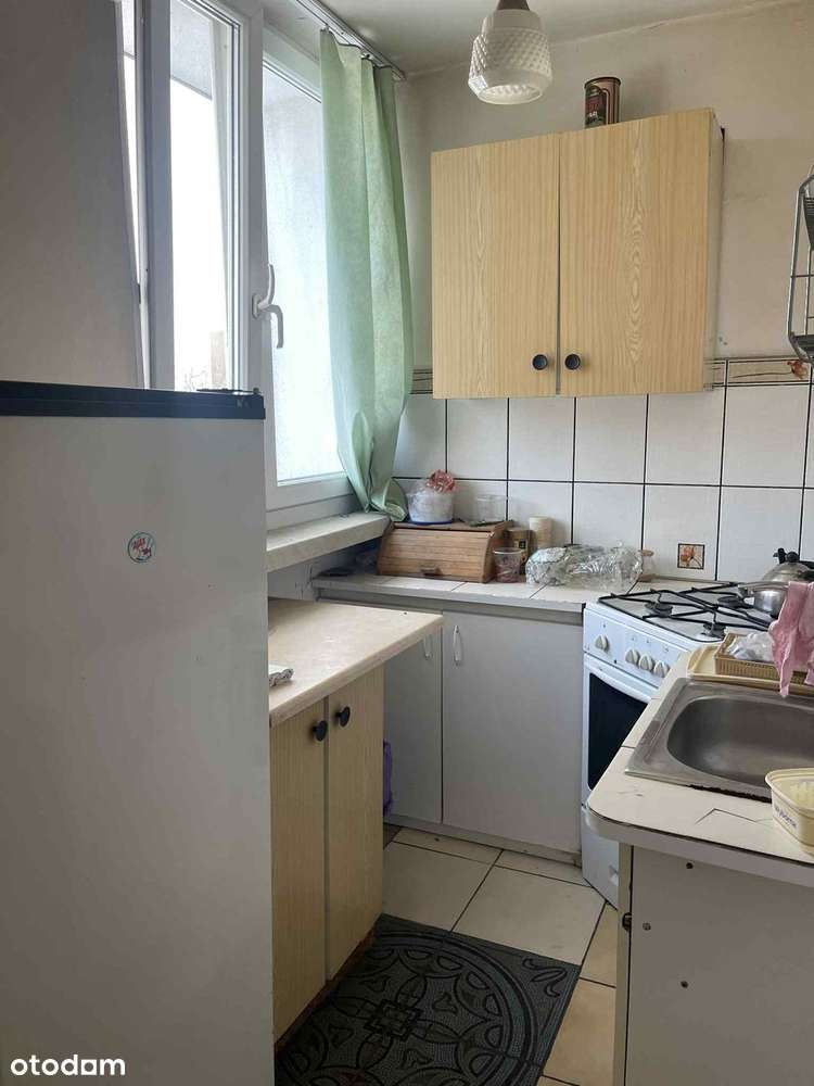 Kawalerka na Dąbrowie ,dobra lokalizacja , polecam - Pełny obrazek: 2/8