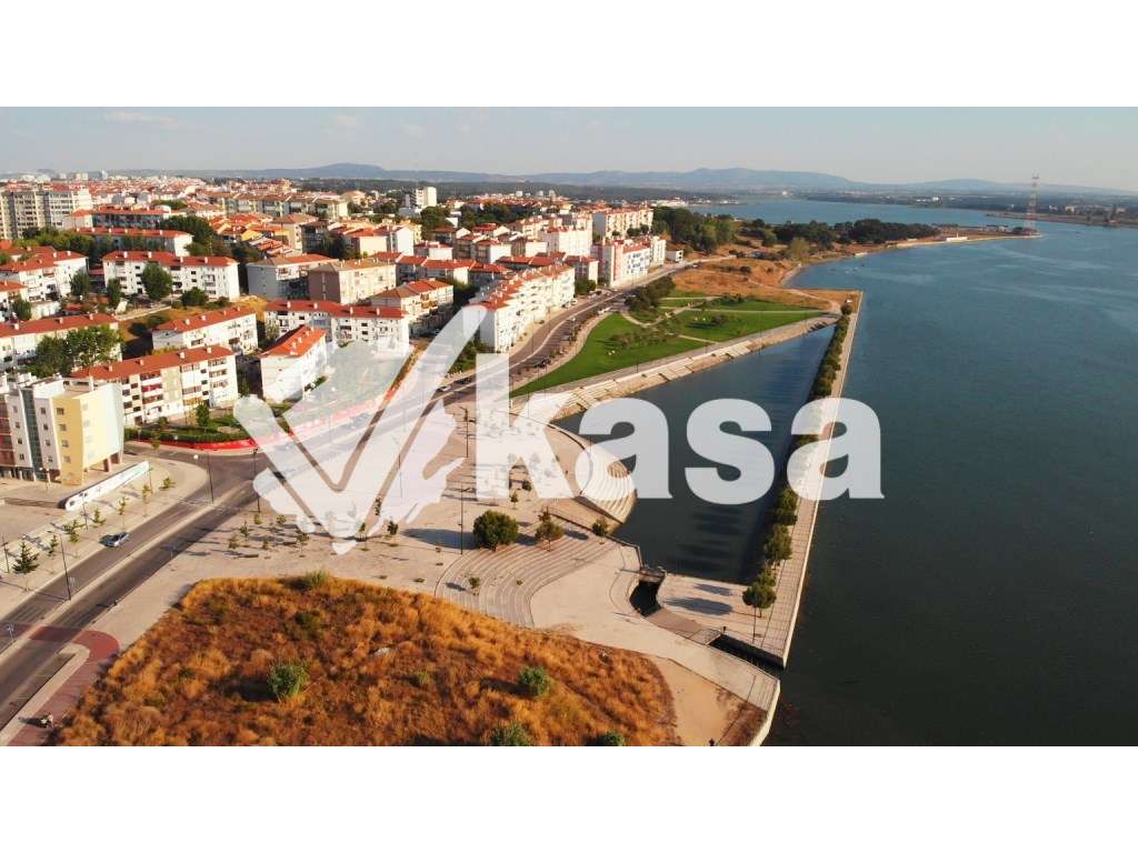 T3 Novos com Vista Rio - Conclusão em Julho 2026 | Barreiro-8