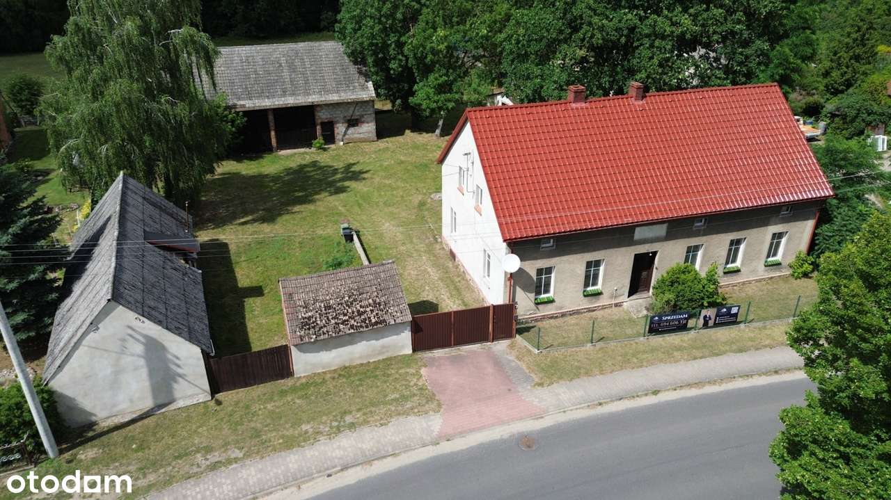 Dom z dużym potencjałem + zabudowania magazynowe  Działka 41 arów-1