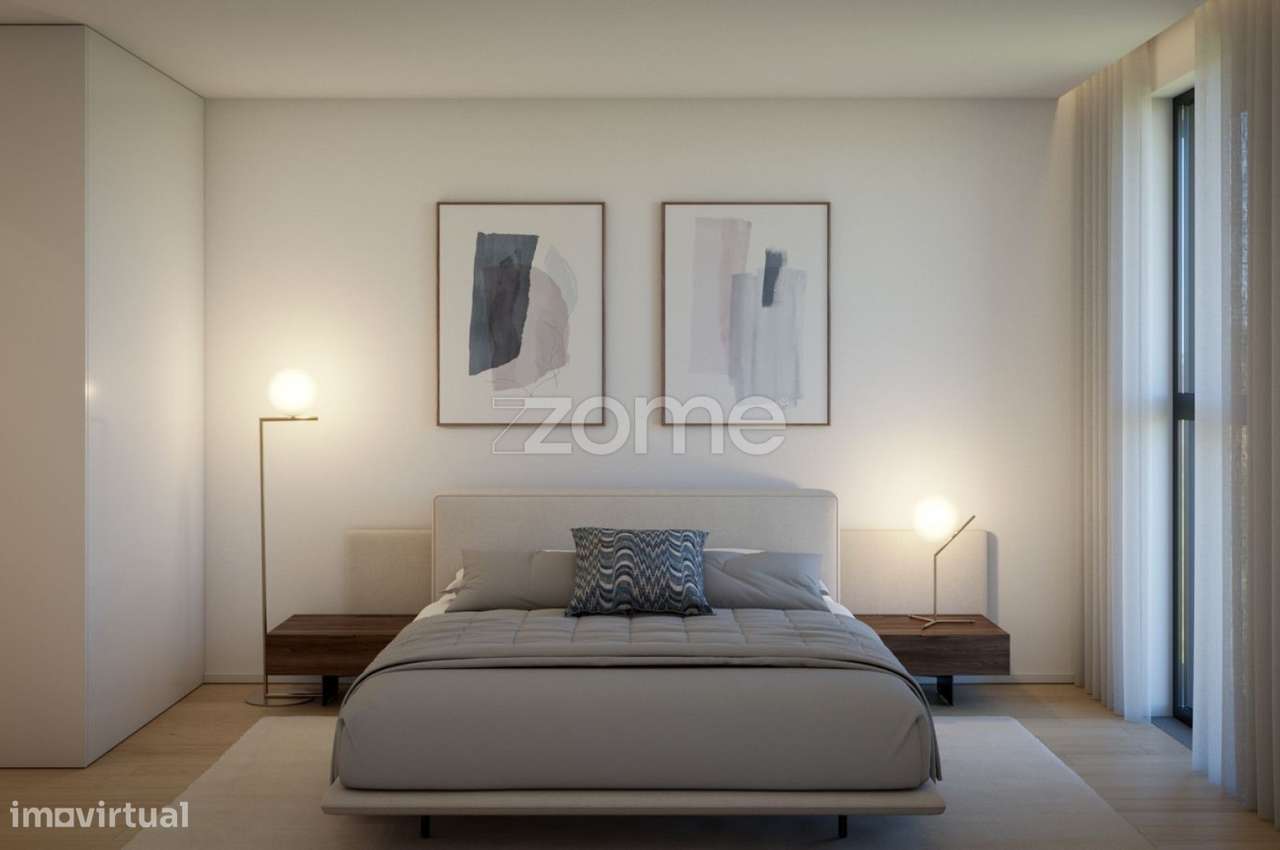 Apartamento T2 direito no Piso 1A c/ 149m² - Nogueira, Braga-0