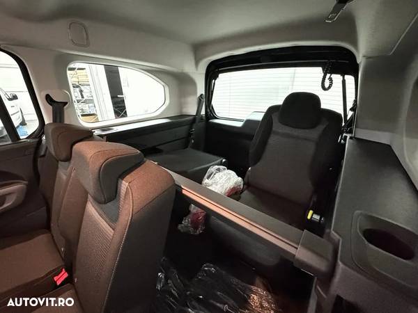 Toyota Proace City Verso Electric 100KW/136 CP 50KWH L2H1 6+1 Family+ - 20