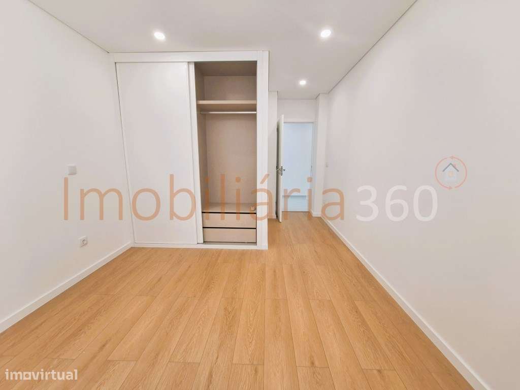 **Apartamento T3 Novo em Vilela-Paredes: Conforto e Modernidade ao ...-7