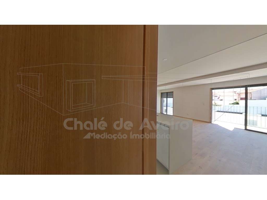 Apartamento T2 centro de Aveiro com arrumo e lugar de estacionament... - Grande imagem: 3/11