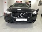 Volvo XC 60 B4 MHEV AWD Momentum - 2