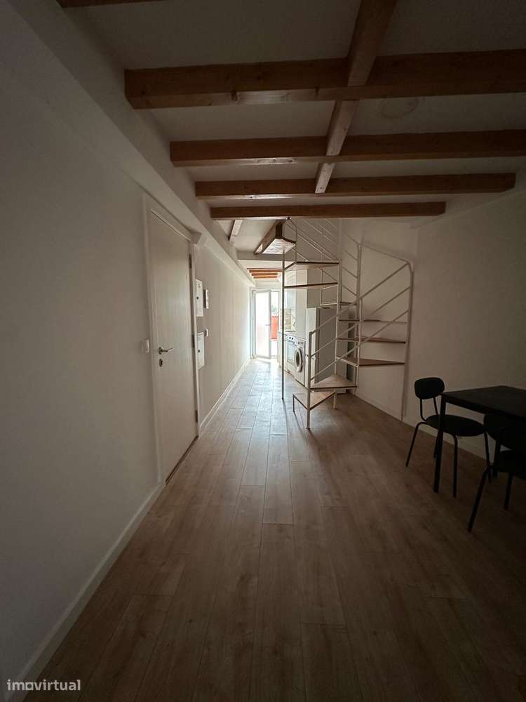 T2 junto à Estação intermodal de Campanhã - Grande imagem: 4/23