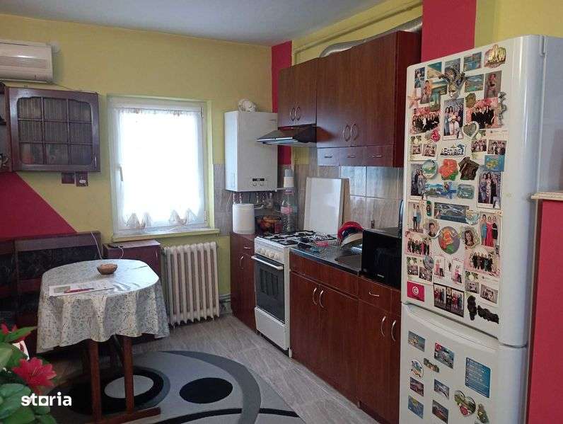 Apartament 2 camere decomandat-zona Progresul Deva - Imagine principală: 4/6