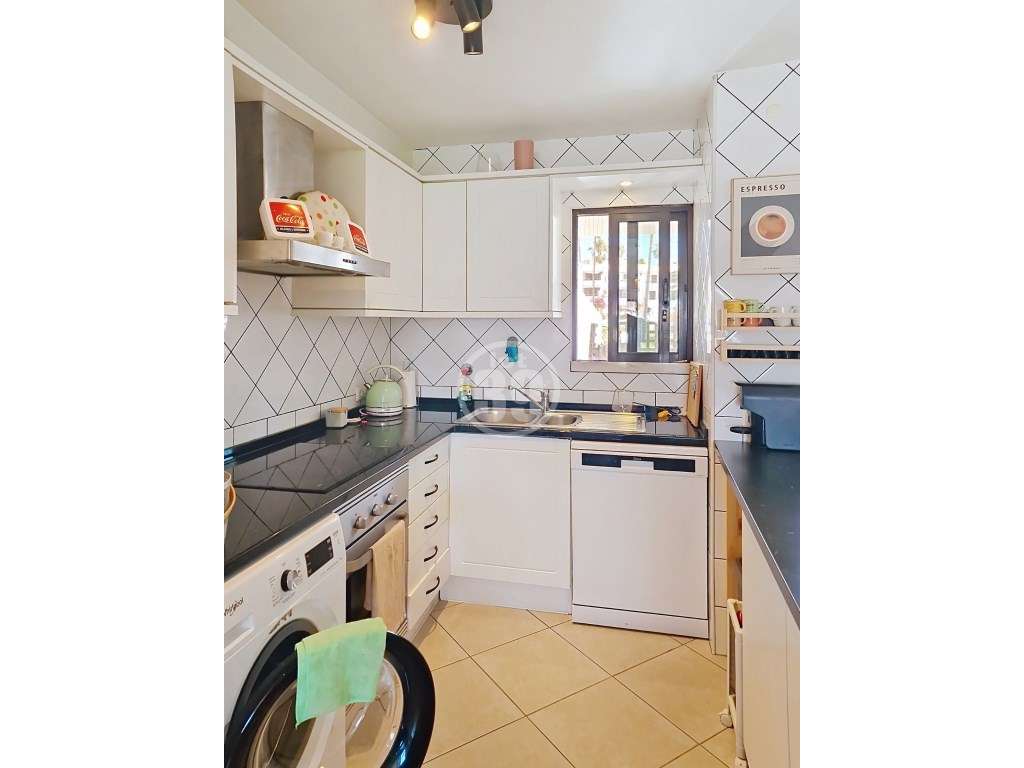 Apartamento duplex com 3 quartos, parqueamento privado e inserido n...-19