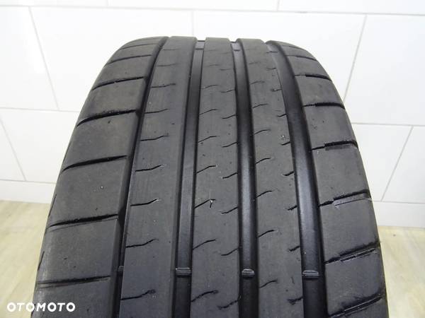 Bridgestone Potenza Sport 225/45R17 94 Y - 1