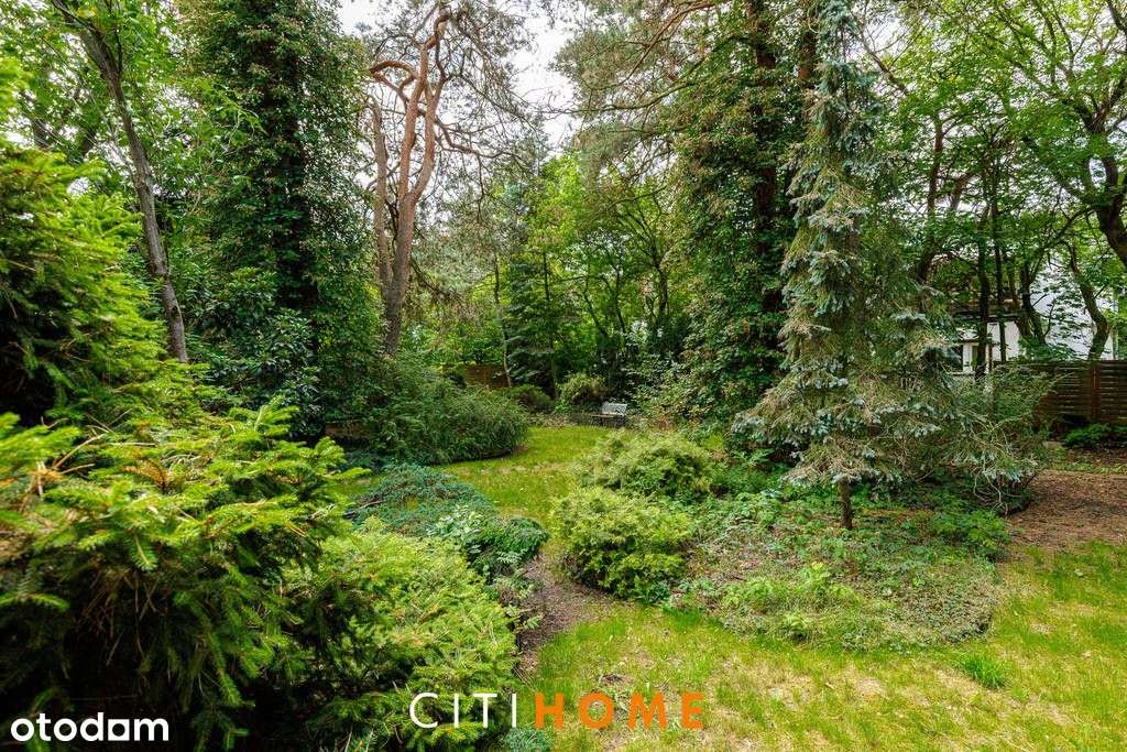 Dom typu dworek w zielonym Józefowie-18