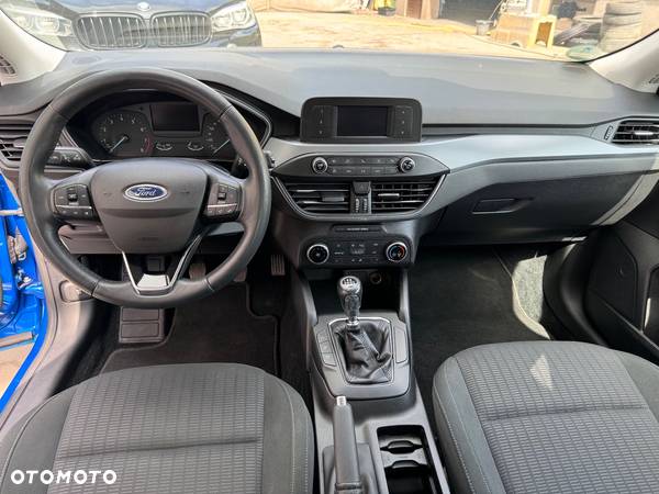 Ford Focus 1.0 EcoBoost Trend - 5