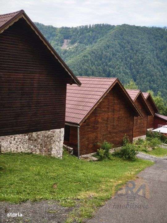 4 cabane din lemn, zona BOGA. - Imagine principală: 5/19