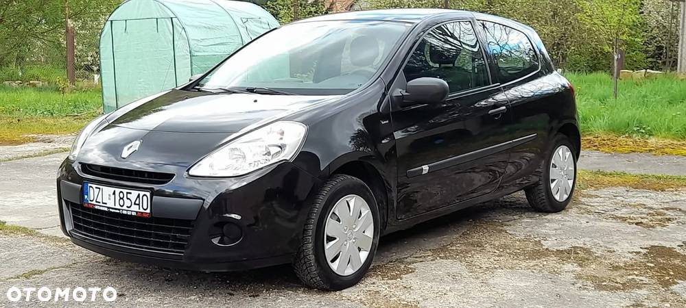 Renault Clio 1.2 16V 75 Yahoo - 4