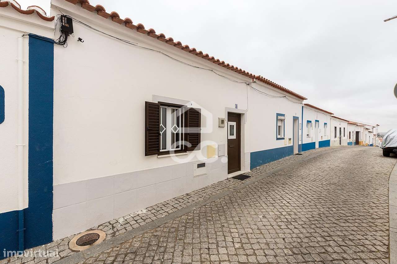 Moradia de R/C T3+1 c/ Anexo e Quintal | Alvito, Beja - Grande imagem: 2/32