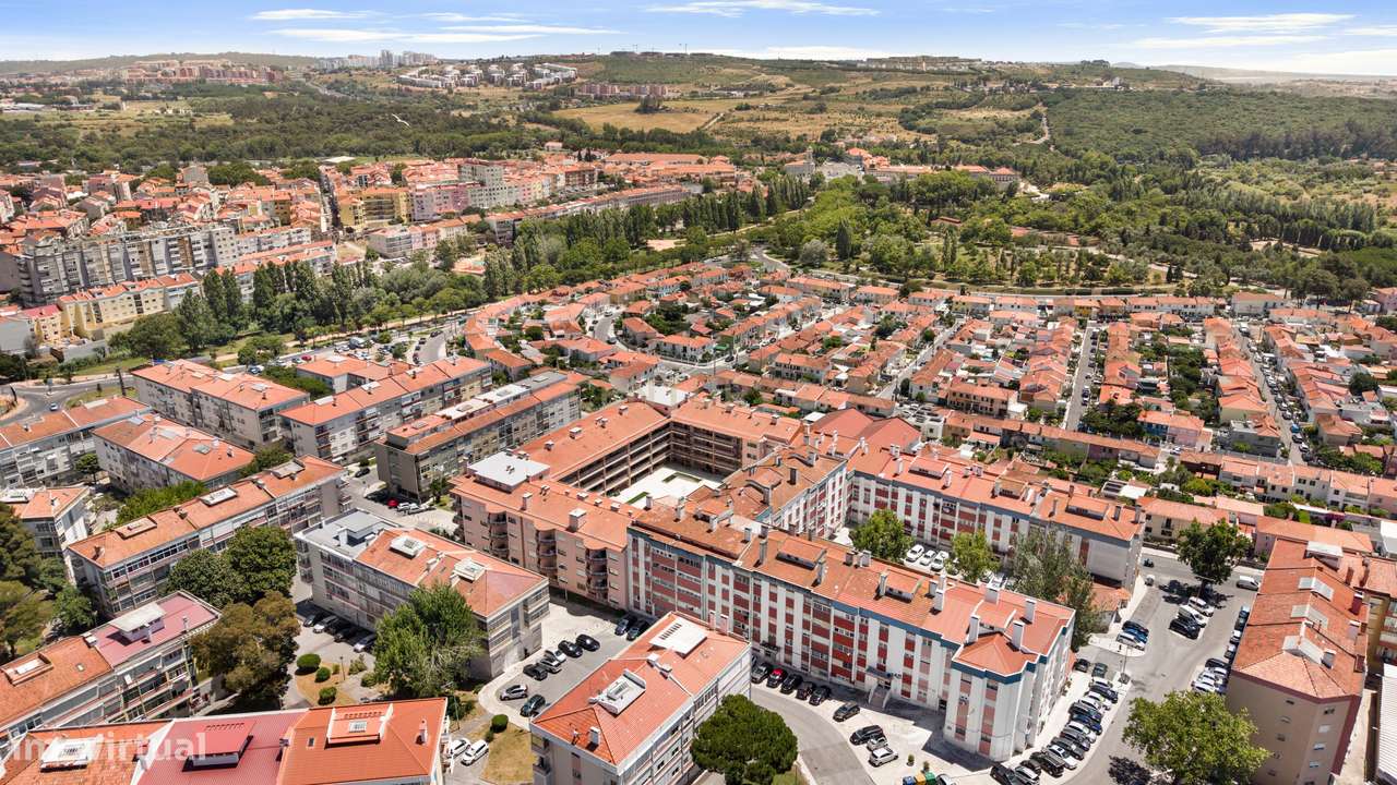 Apartamento T3 com Excelente Localização | Espaço | Luz | Centralidade-14