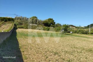 Terreno Agrícola 15755m2 c/ 2 Poços e Rio.  Zona da Encarnação de Mafr