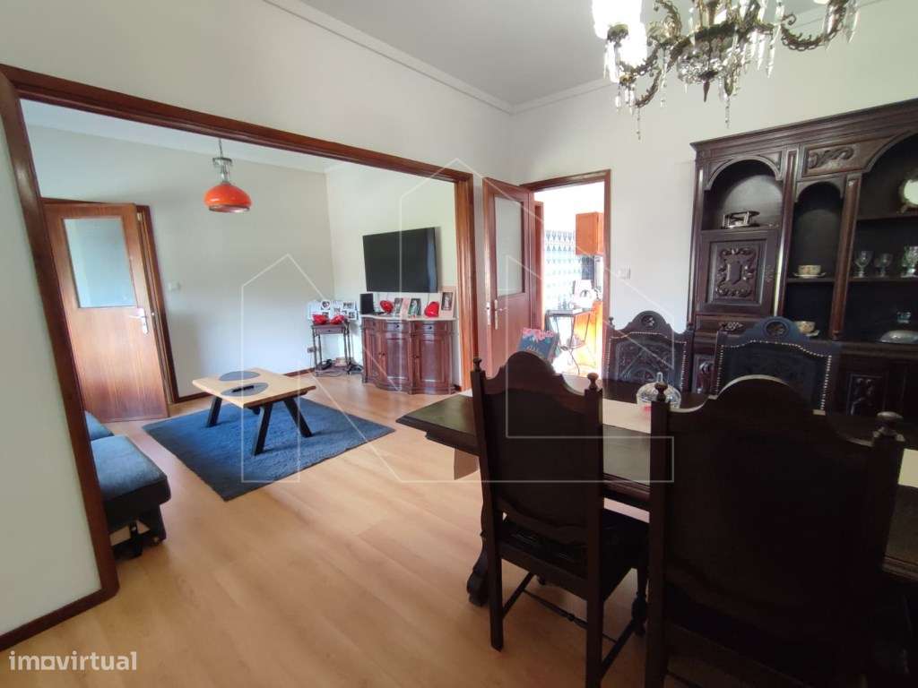 Moradia Versátil com 3 Habitações Independentes - Perfeita para Fam... - Grande imagem: 3/37