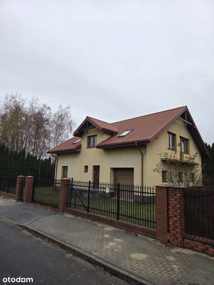 Dom wolnostojący w Warce przy ulicy Różanej - Pełny obrazek: 5/11