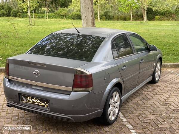 Opel Vectra 1.9 CDTi Executive - 11