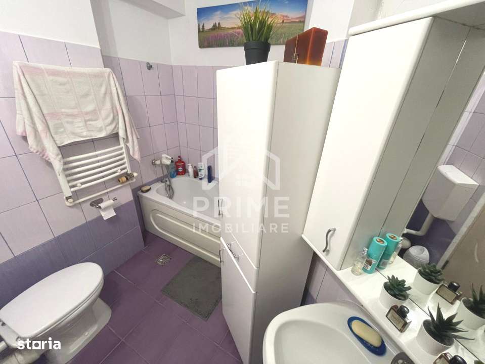 Casa de vanzare in Alba Iulia | Zona Centru | 4 camere | 2 bucatarii | - Imagine principală: 5/8