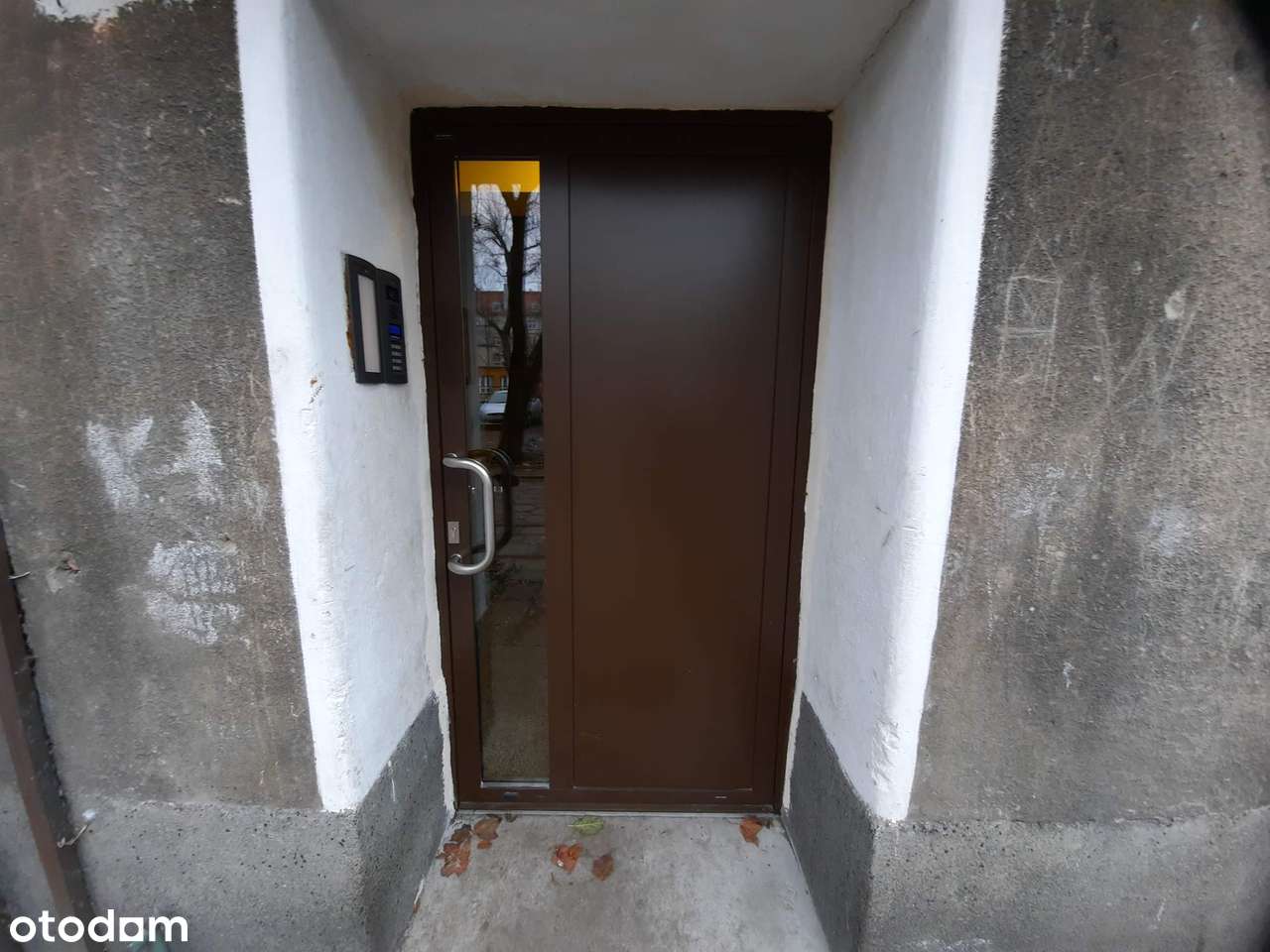 OKAZJA SPRZEDAM PRZESTRONNĄ KAWALERKĘ W CENTRUM POZNANIA-10