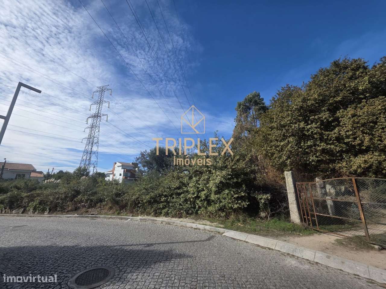 Terreno com viabilidade de construção-10