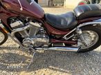 Suzuki Intruder - 6