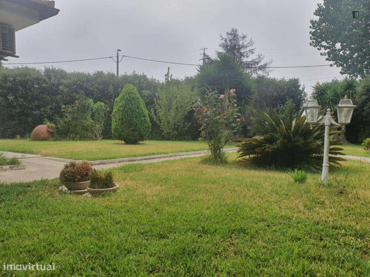 Quarto - localizado em Gulpilhares Porto - Grande imagem: 2/7