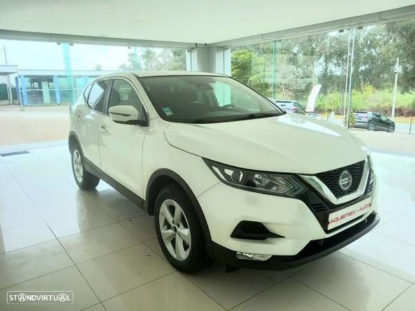 Nissan Qashqai 1.5 dCi N-Connecta Led - 2