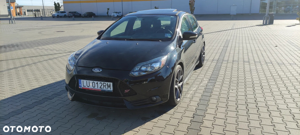 Ford Focus ST - 19