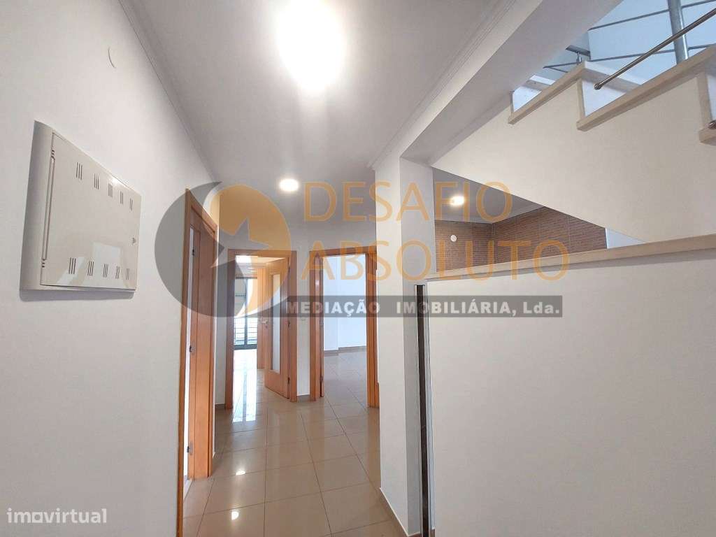 Moradia Isolada T5, boas áreas. Quinta da Alembrança - Feijó - Grande imagem: 5/54