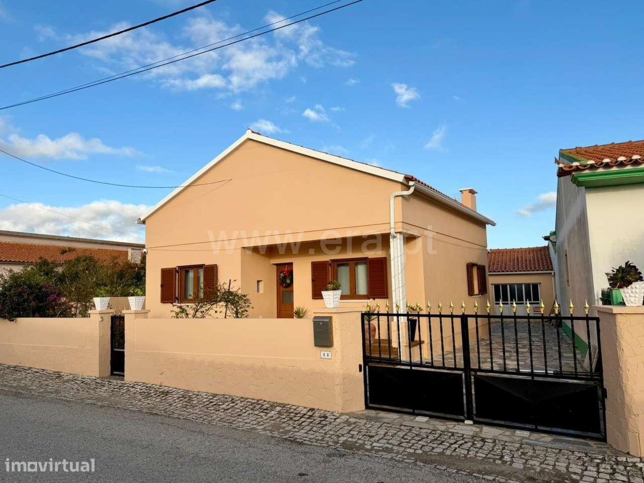 Moradia isolada T1+1, S. Pedro da Cadeira - Grande imagem: 5/20