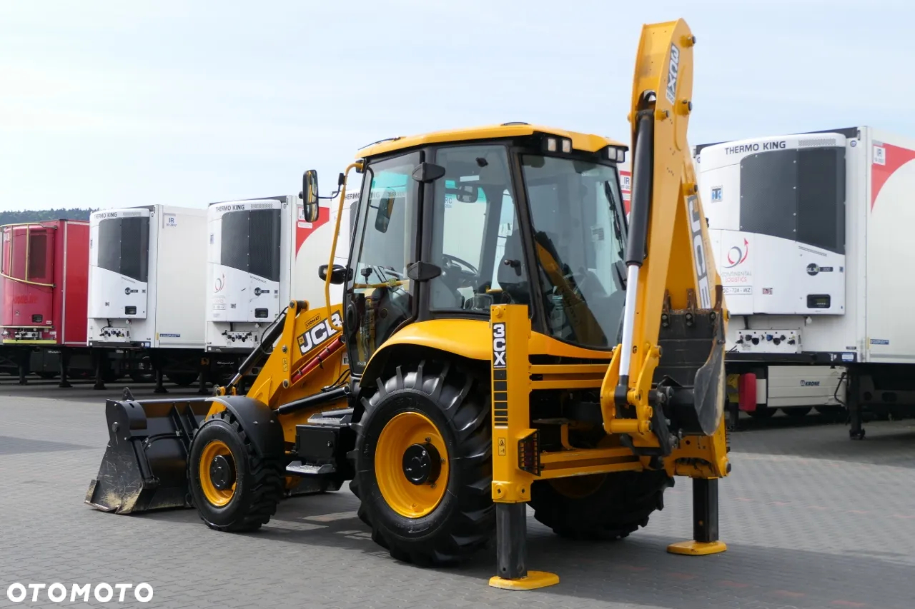 JCB 3CX / KOPARKO ŁADOWARKA / NIE UŻYWANA / TYLKO 250 MTH !! - 4