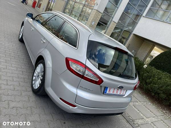 Ford Mondeo - 12