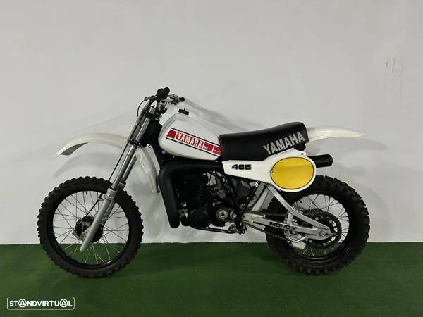 Yamaha YZ 465 - 11