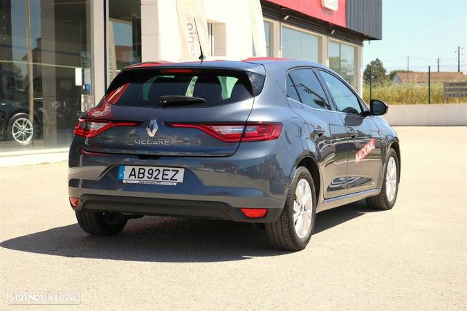 Renault Mégane 1.5 Blue dCi Limited EDC - 9