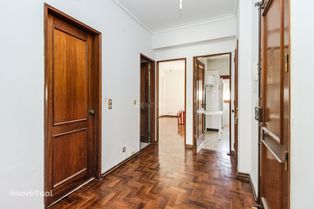 Apartamento T2 para arrendar zona Av. Roma, Areeiro