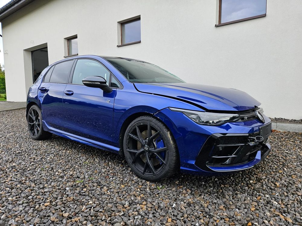 Volkswagen Golf VIII 2.0 TSI OPF 4Motion DSG R 2025