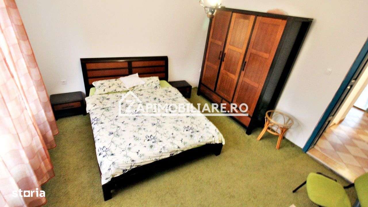 Cazare muncitori 10 camere,3 bucătării,5 băi,10.000 mp teren - Imagine principală: 4/15