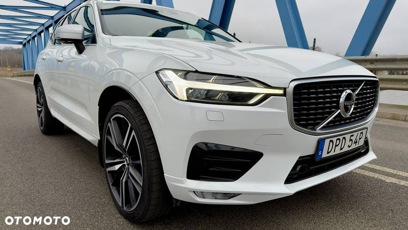 Volvo XC 60 T5 AWD R-Design - 8