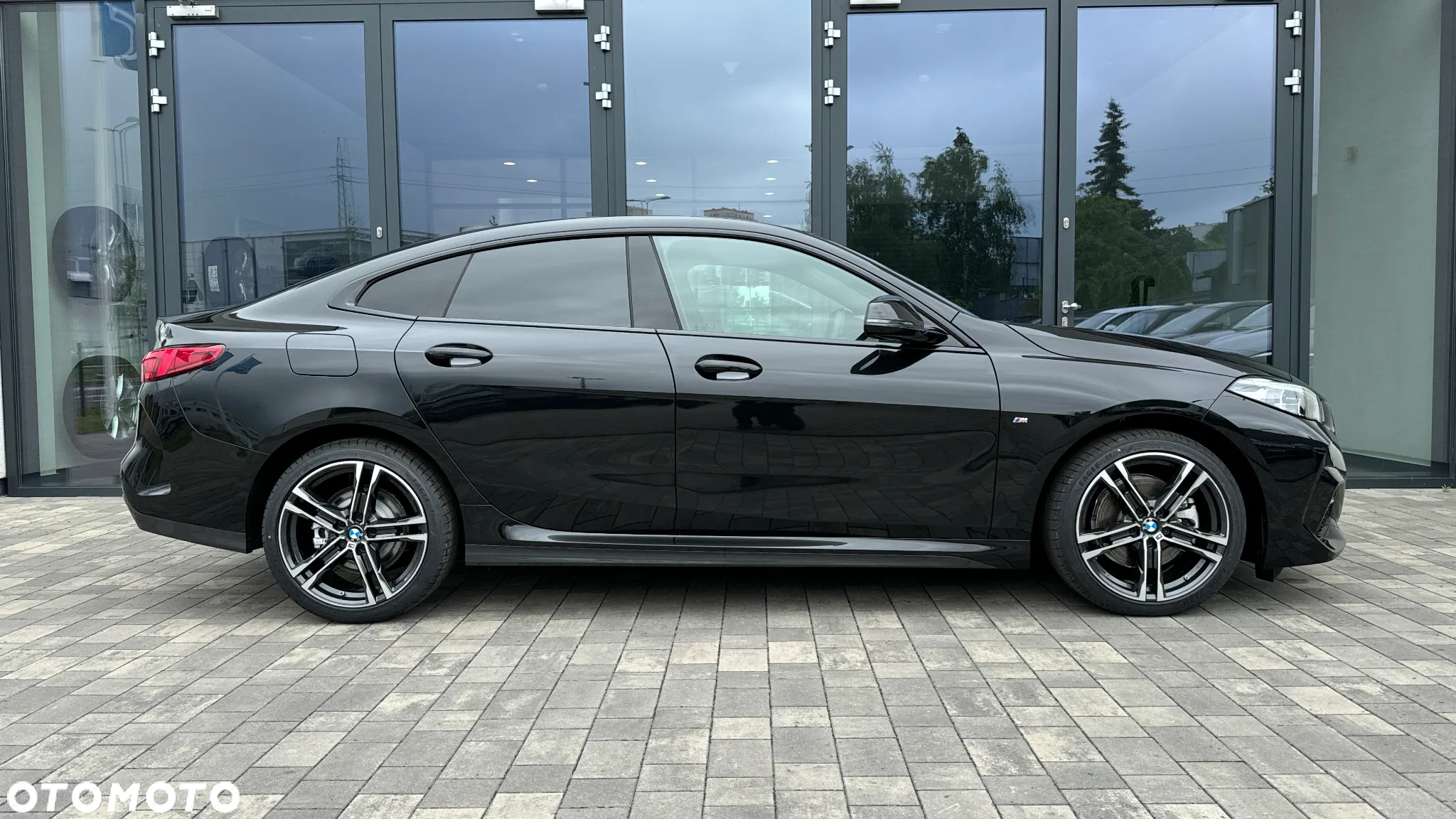 BMW Seria 2 218i M Sport - 4