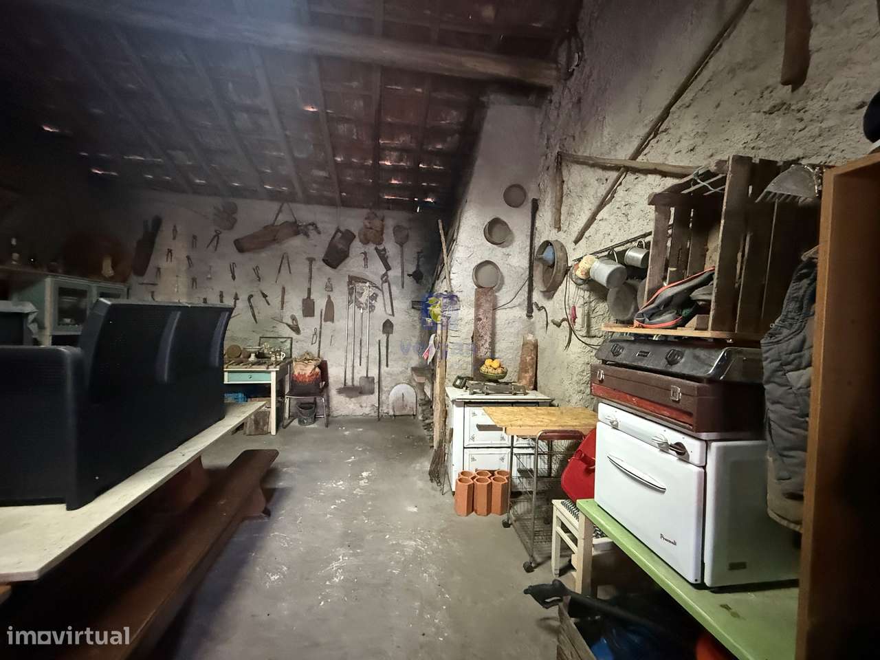 Moradia para Remodelação ou Novo Projeto – Arelho - Grande imagem: 2/14