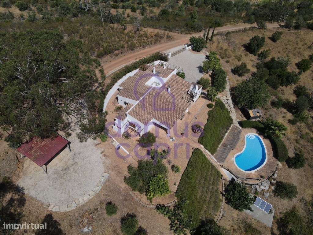 Moradia T3 com Piscina e Terreno em Porto Carvalhoso - Tavira-15