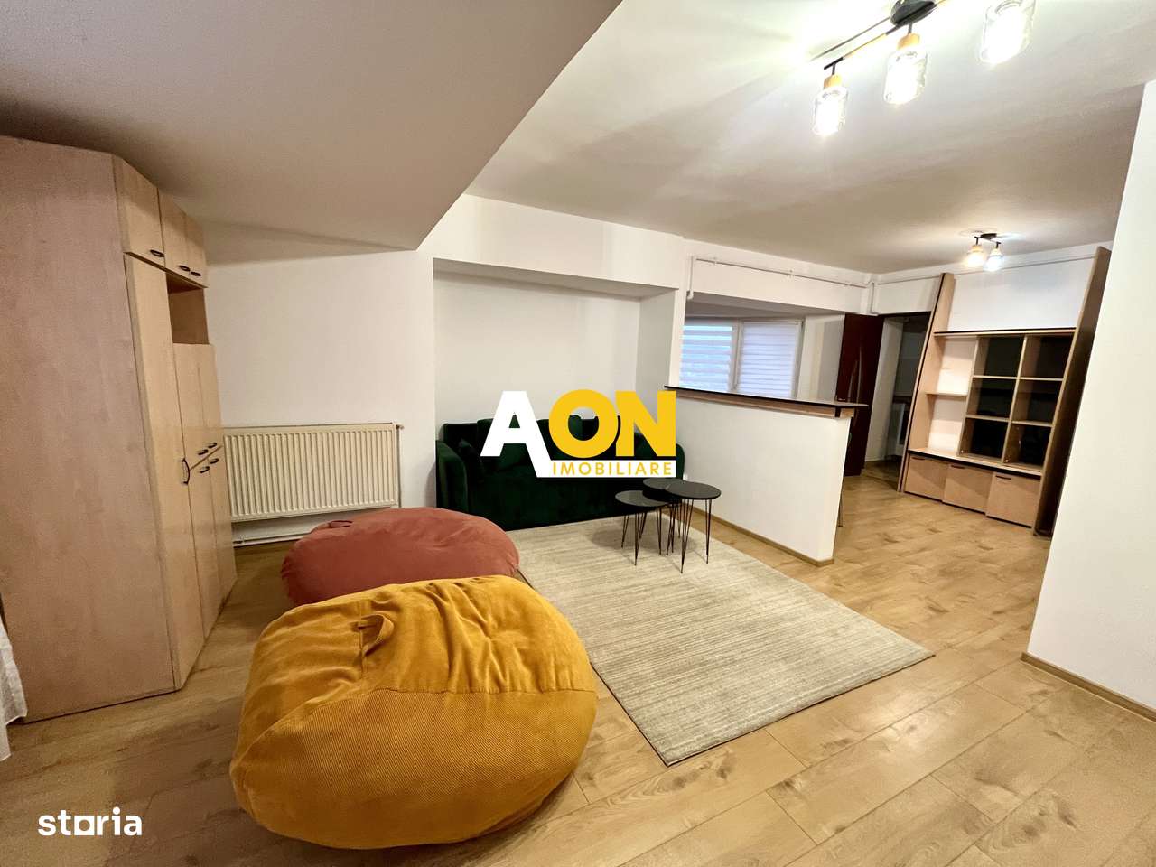 Apartament cu 2 Camere, Etaj Intermediar, Zonă Ultracentrală - Imagine principală: 2/11