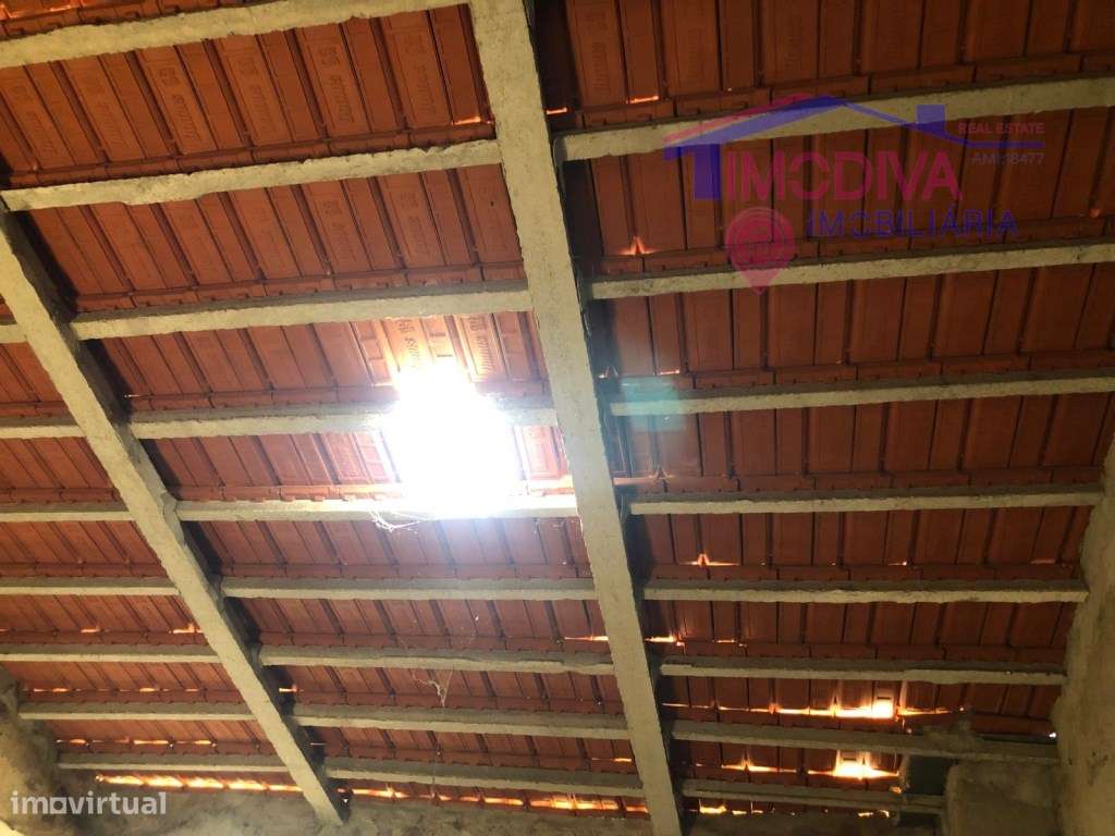 CASA SENHORIAL E TERRENO, CASTANHEIRA DE PERA-32