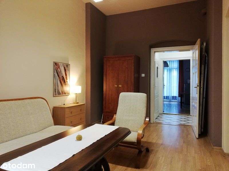 Katowice centrum, 2 pokoje, kuchnia, łaz., balkon