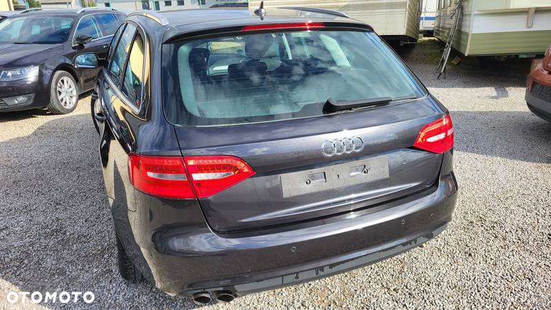 Audi A4 Avant 2.0 TDI DPF Ambiente - 26