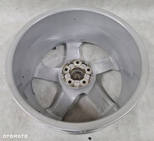 Felga AUDI A6 4K0601025AJ 8,5x19 ET40 - 4