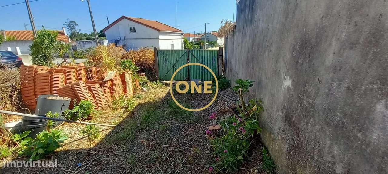 Quinta com 2.048 m2 para recuperação total em Santa Margarida da Couta-18