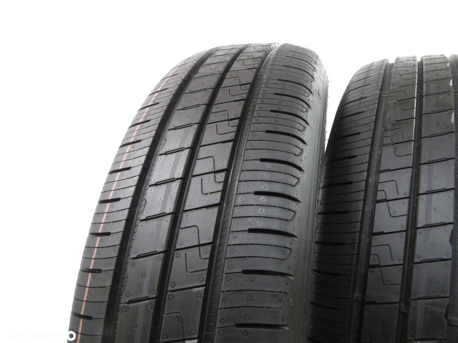 2x 175/65R17 OPONY LETNIE Goodyear EfficientGrip Performance 2 87H - 3