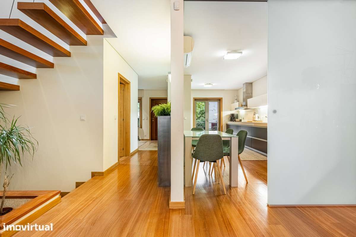 Moradia T3 + escritório à venda em Fraião - Braga-5